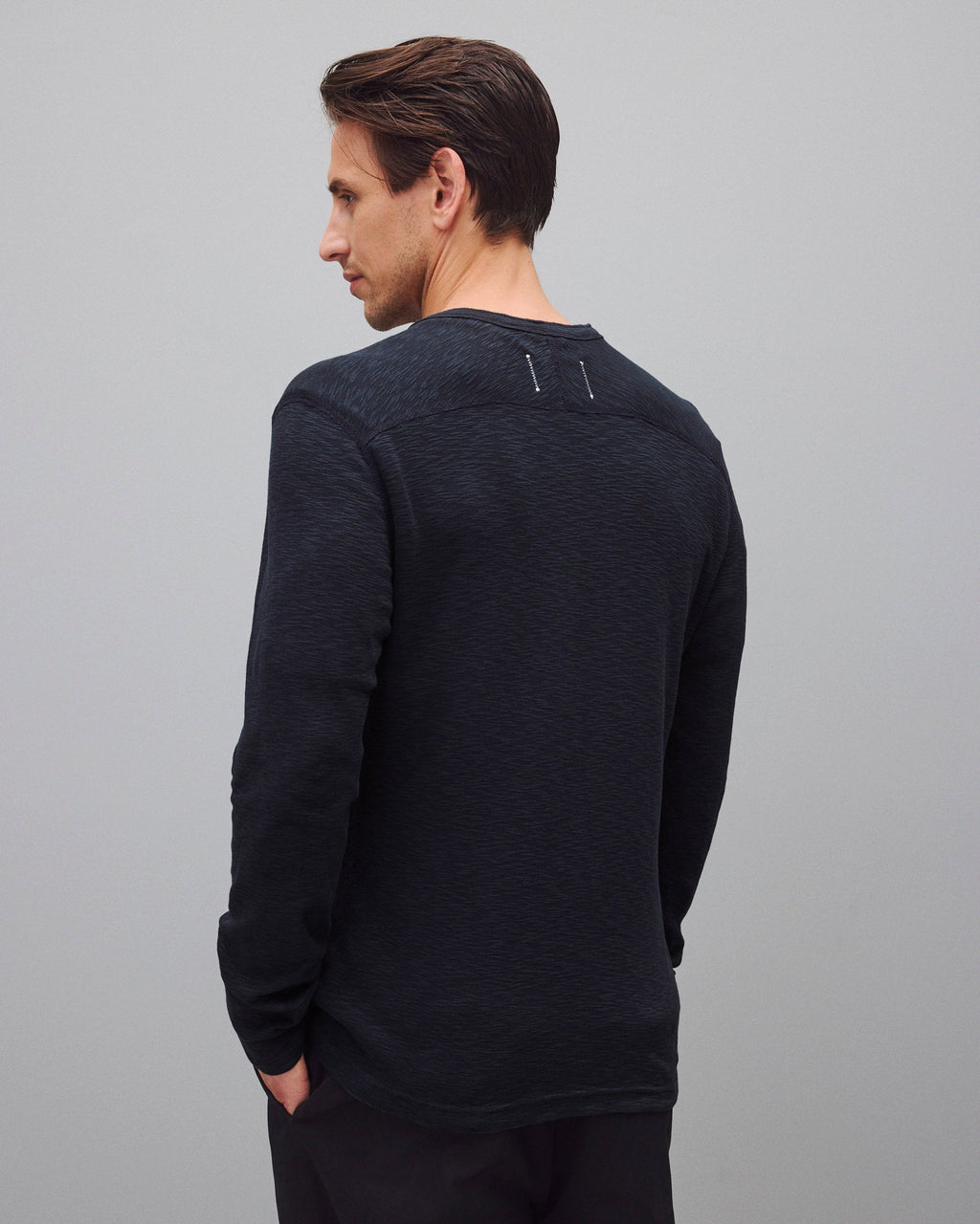 1X1 Slub Slim Henley J6
